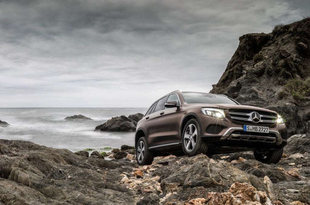 2016-Mercedes-Benz-GLC-Class-4Matic-front-three-quarter